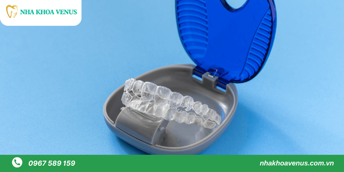 niềng răng trong suốt