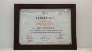 Chứng nhận phẫu thuật nha chu được cấp bởi trung tâm đào tạo kỹ năng nha khoa bảo hân dental của nha sĩ chu thành danh