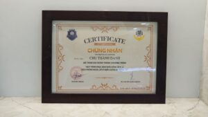 Chứng nhận hoàn thành khóa đào tạo quy trình phụ hình mão răng từ a-z, cách phòng ngừa và xử lý biến chứng do răng sứ của nha sĩ chu thành danh