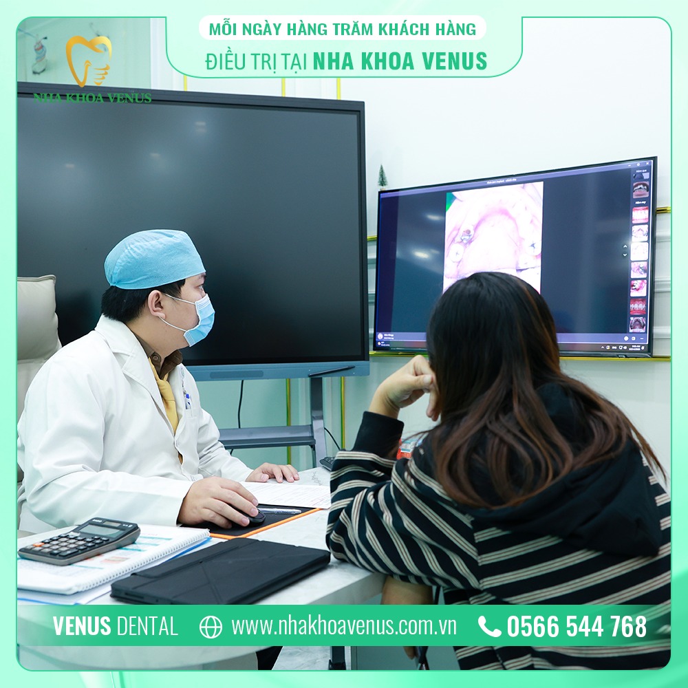 Bước 1: Thăm khám tủy răng và chụp phim X quang nha khoa